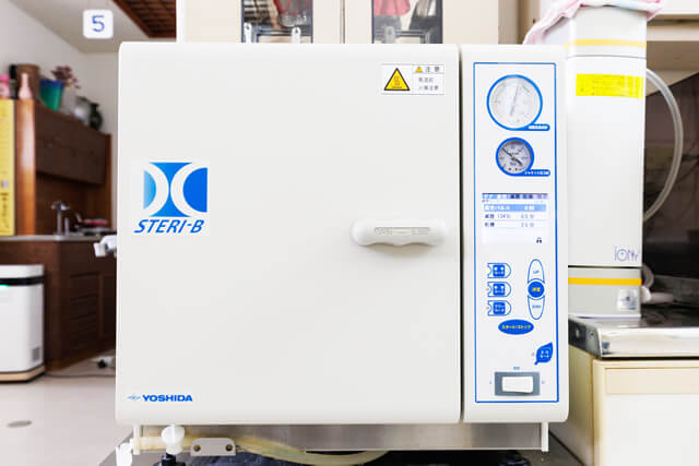 高圧蒸気滅菌器